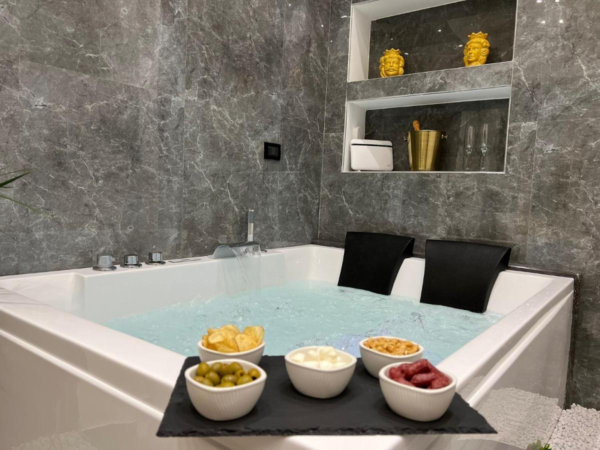 Fuddia Room & Suite Палермо Екстериор снимка
