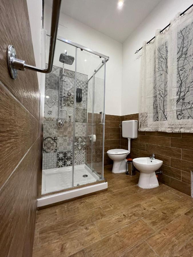 Fuddia Room & Suite Палермо Екстериор снимка